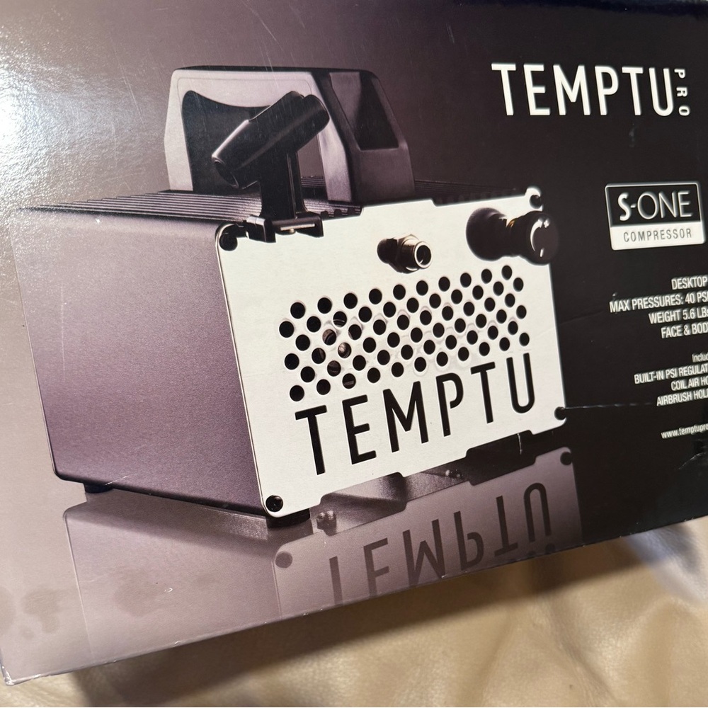 BRAND NEW AIRBRUSH COMPRESSOR